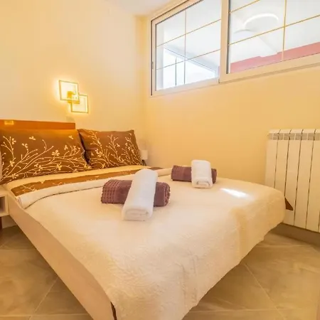 Apartment Laganini *