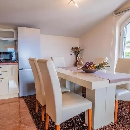 Laganini Apartmán *