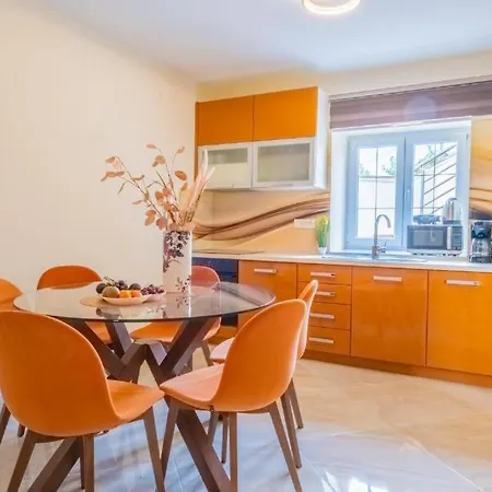 Laganini Apartment *