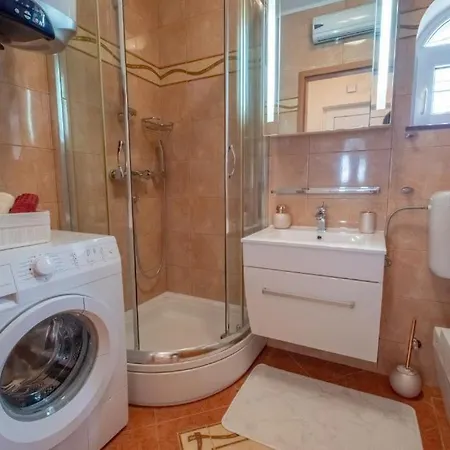 Laganini Novi Vinodolski